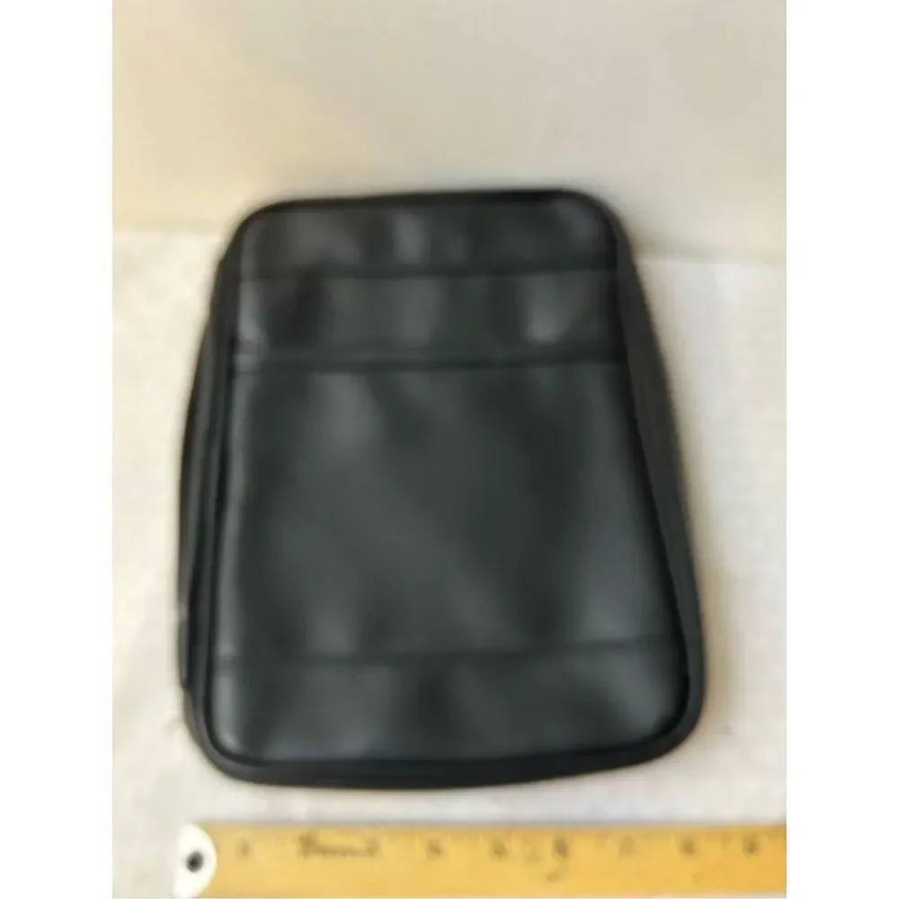 Dicksons Bible cover faux leather‎ zipper handle 10x8 black
